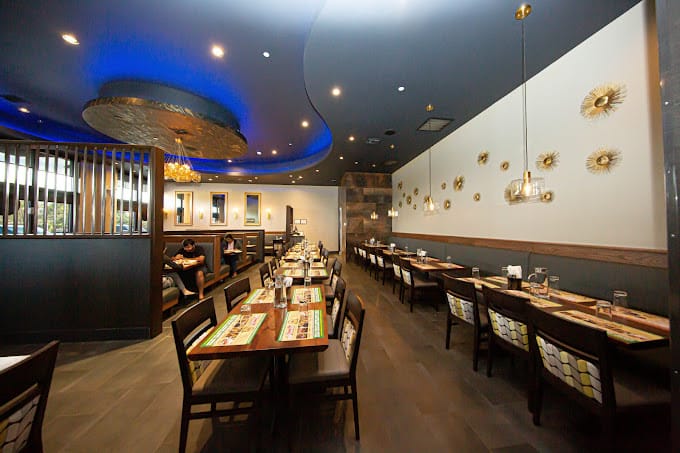 Why Bawarchi Biryanis Is the Best Indian Restaurant for Family Gatherings